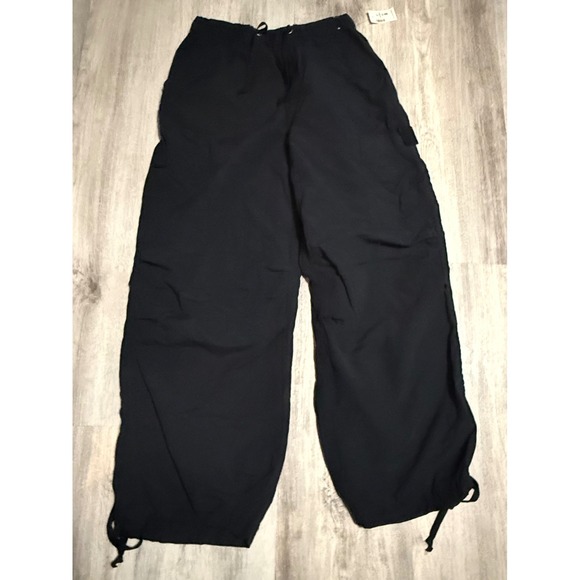 Aeropostale Pants - Aeropostale Black Parachute Cargo Pants XS Wide Leg Baggy Drawstring 9564